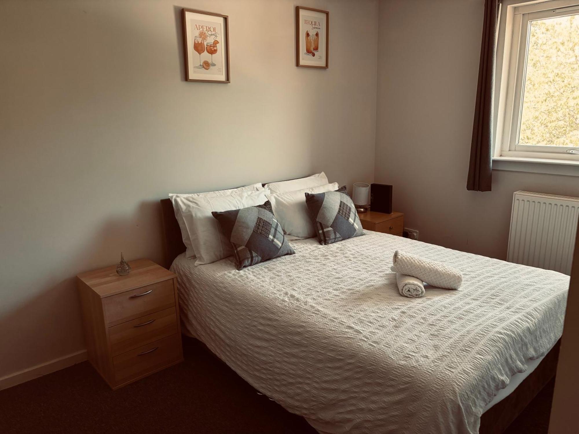 Three Bedroom House Эдинбург Экстерьер фото